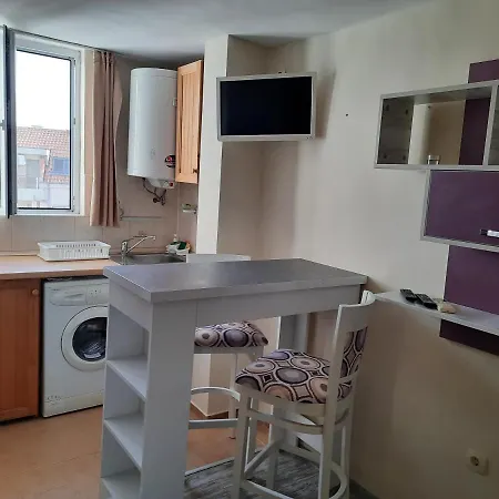Таванска Стая - Поморие Appartement